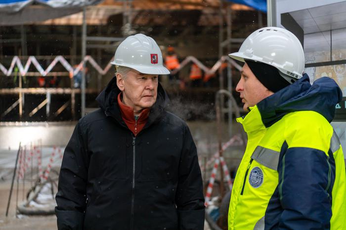 Собянин: Строим сразу 11 станций Троицкой линии метро от "ЗИЛа" до "Коммунарки"