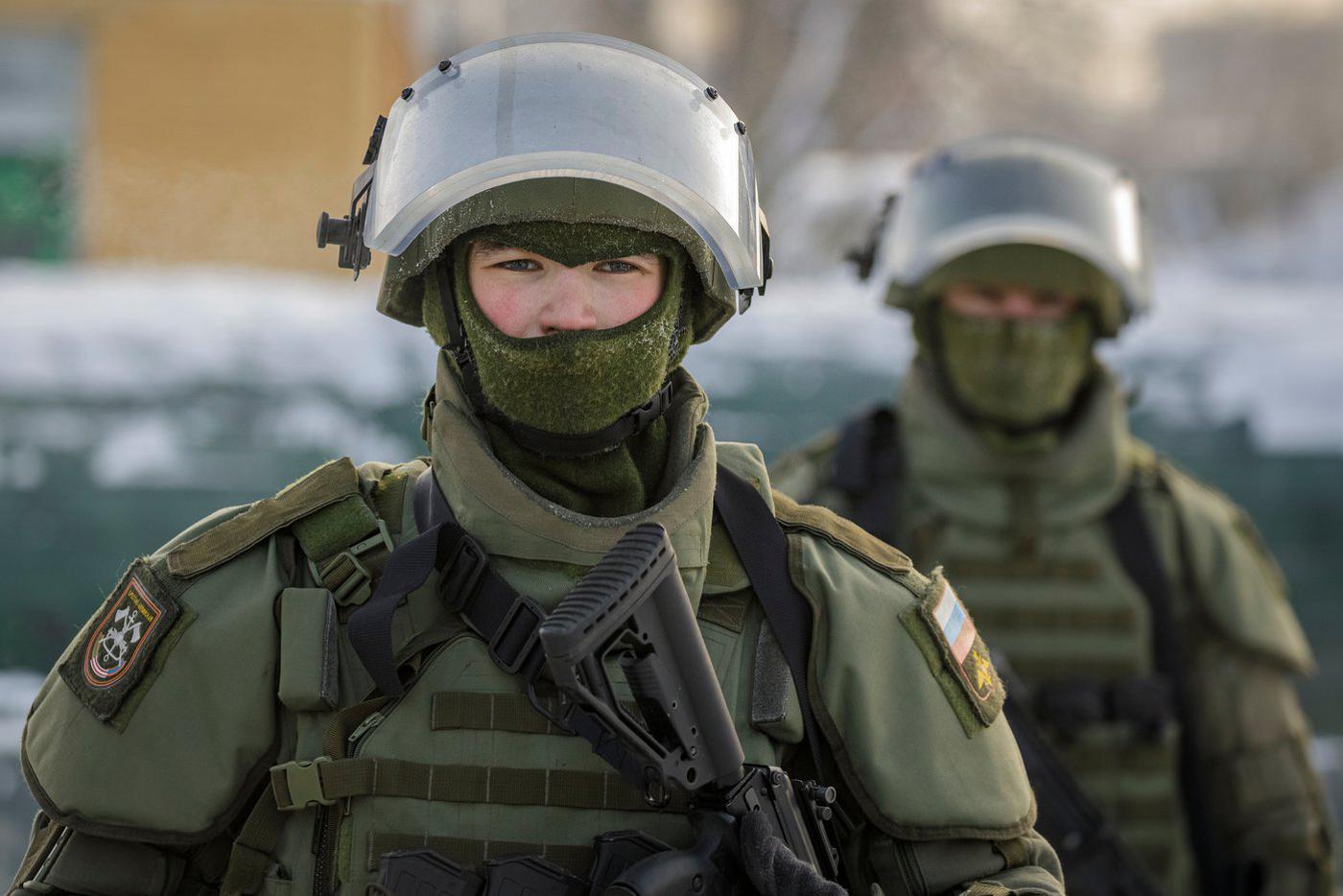 Морпех из Якутии в рукопашной схватке ликвидировал украинского неонациста, а другого взял в плен