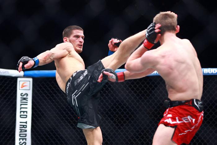 Мовсар Евлоев остаётся непобеждённым и метит в чемпионы