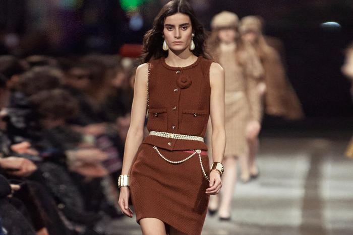 Цепочка, шнурок, классика: выбираем актуальный ремень