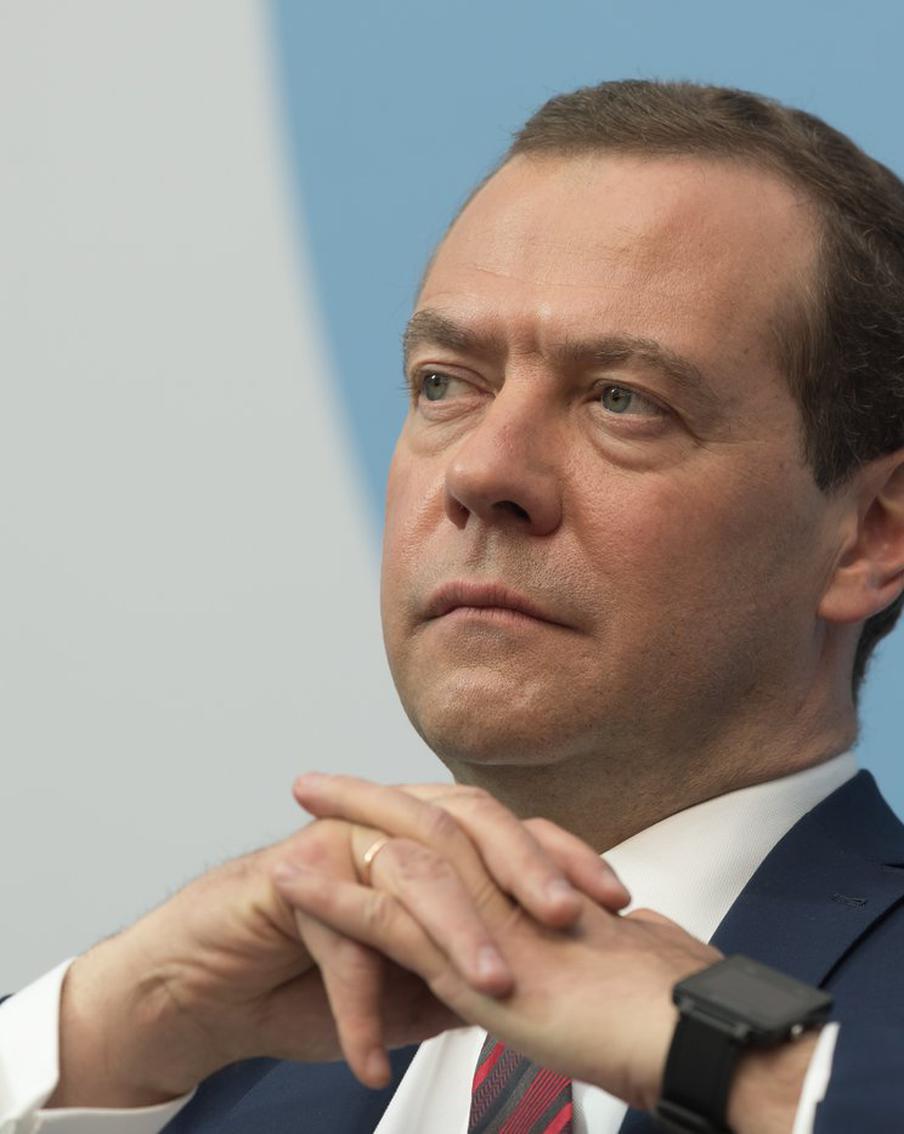 Медведев ответил на отказ Госдепа США возвращать Аляску