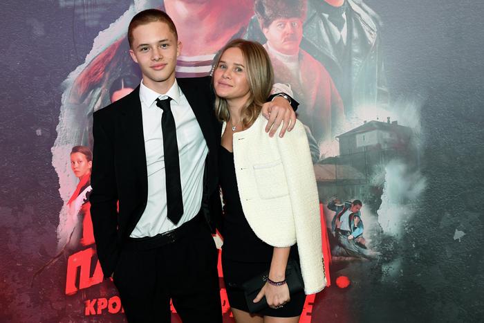 Актёр Леон Кемстач признался, что второй сезон "Слова пацана" обсуждается