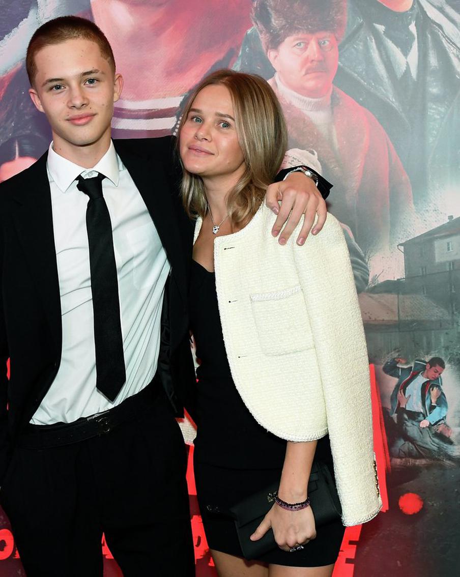 Актёр Леон Кемстач признался, что второй сезон "Слова пацана" обсуждается