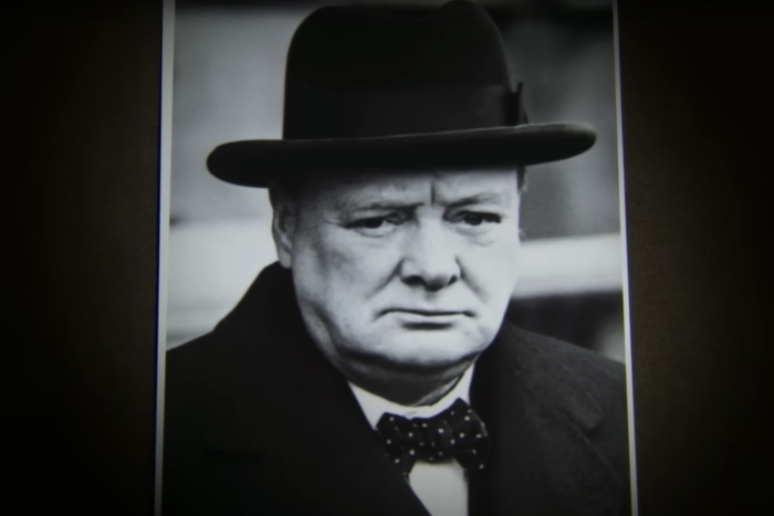 Вставная челюсть Черчилля и средний палец Галилея: что можно купить на аукционе