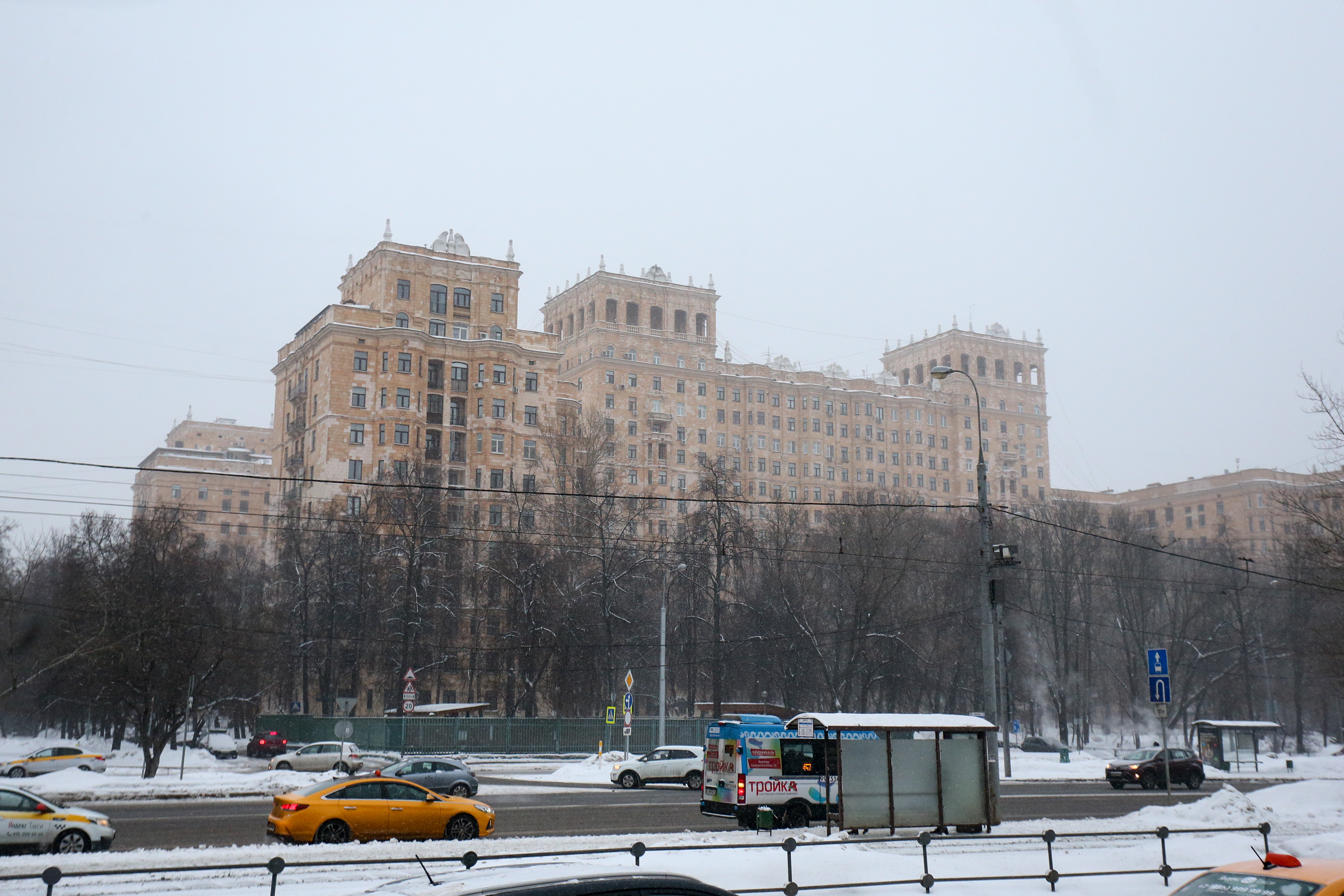 Почему дом преподавателей МГУ красив, но не очень удобен