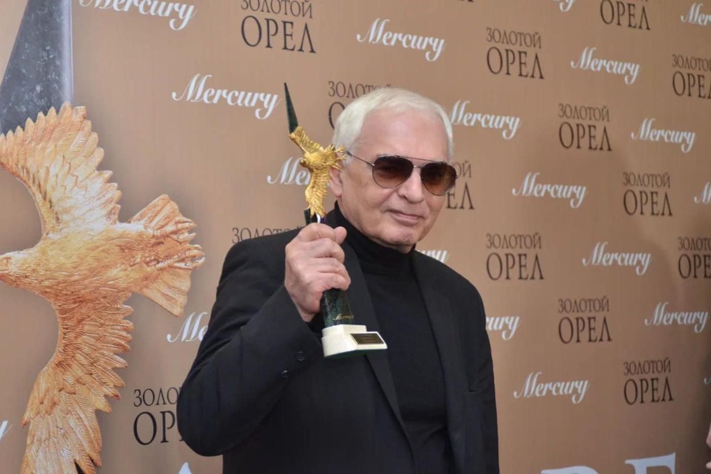 Карен Шахназаров