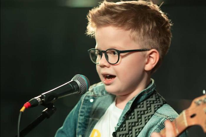 В подземке можно будет услышать песни Басты и Агутина в исполнении ребёнка