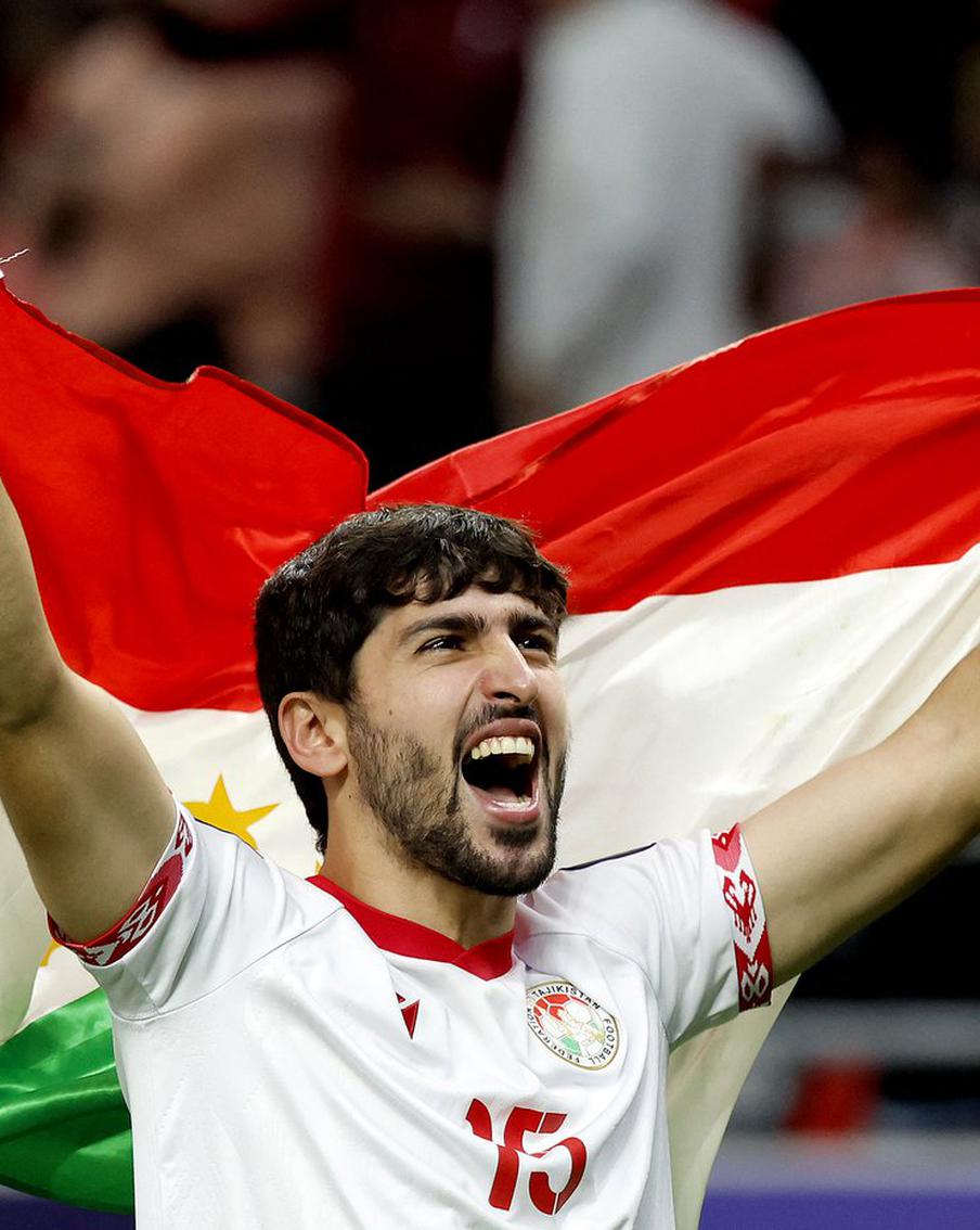 Команда Таджикистана впервые попала на Кубок Азии и сразу вышла в четвертьфинал турнира