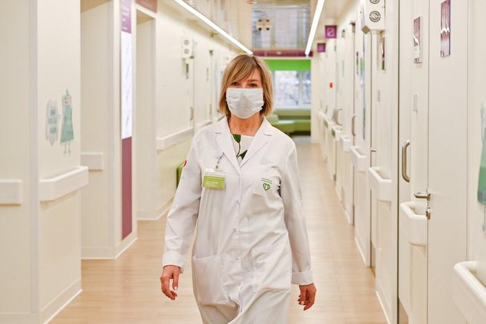 В этом году полностью преобразятся 100 московских поликлиник