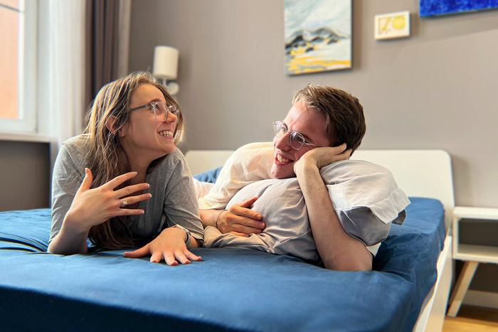 Москвич нашёл возлюбленную через нейросеть: как ChatGPT помогает молодому человеку в отношениях