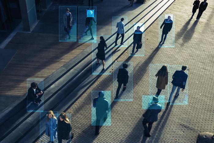 Самарские учёные представили нейросеть, которая работает вне компьютера