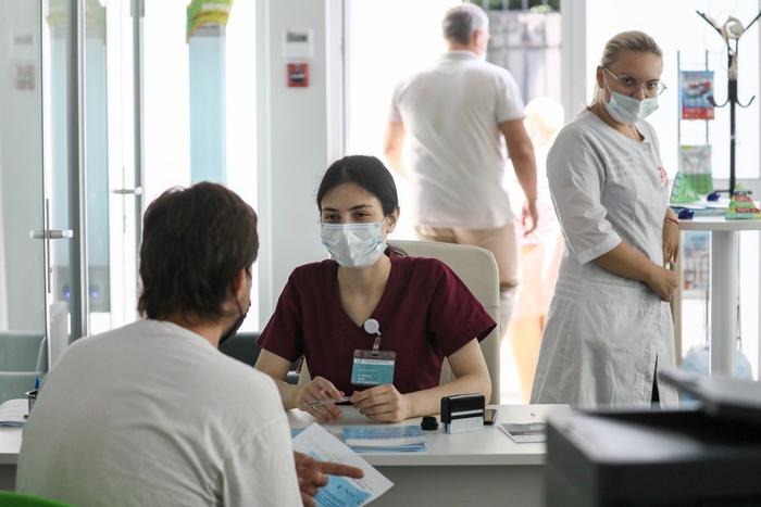 Россияне переходят на правильное питание и стараются проходить диспансеризацию