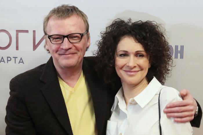 В Ярославле отменили спектакль с Серебряковым и Раппопорт, причиной стали жалобы жителей на актёров