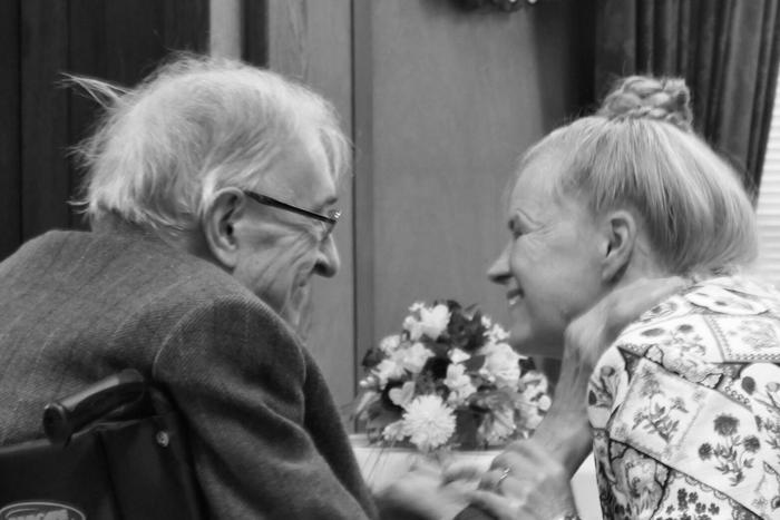 В возрасте 80 лет умер британский писатель Кристофер Прист, экранизация его романа подарила Нолану две статуэтки "Оскар"