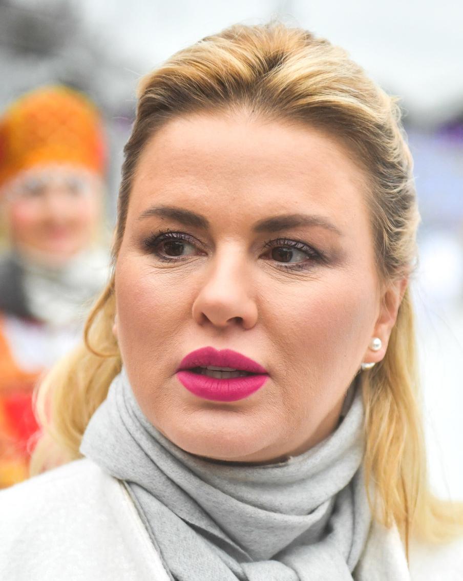 Анна Семенович мечтает стать мамой и для этого взяла месяц на подготовку