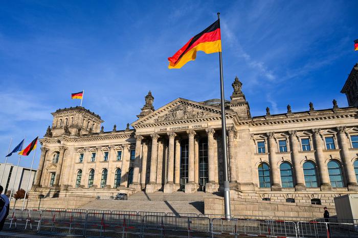 Министр финансов Германии заявил об обнищании страны