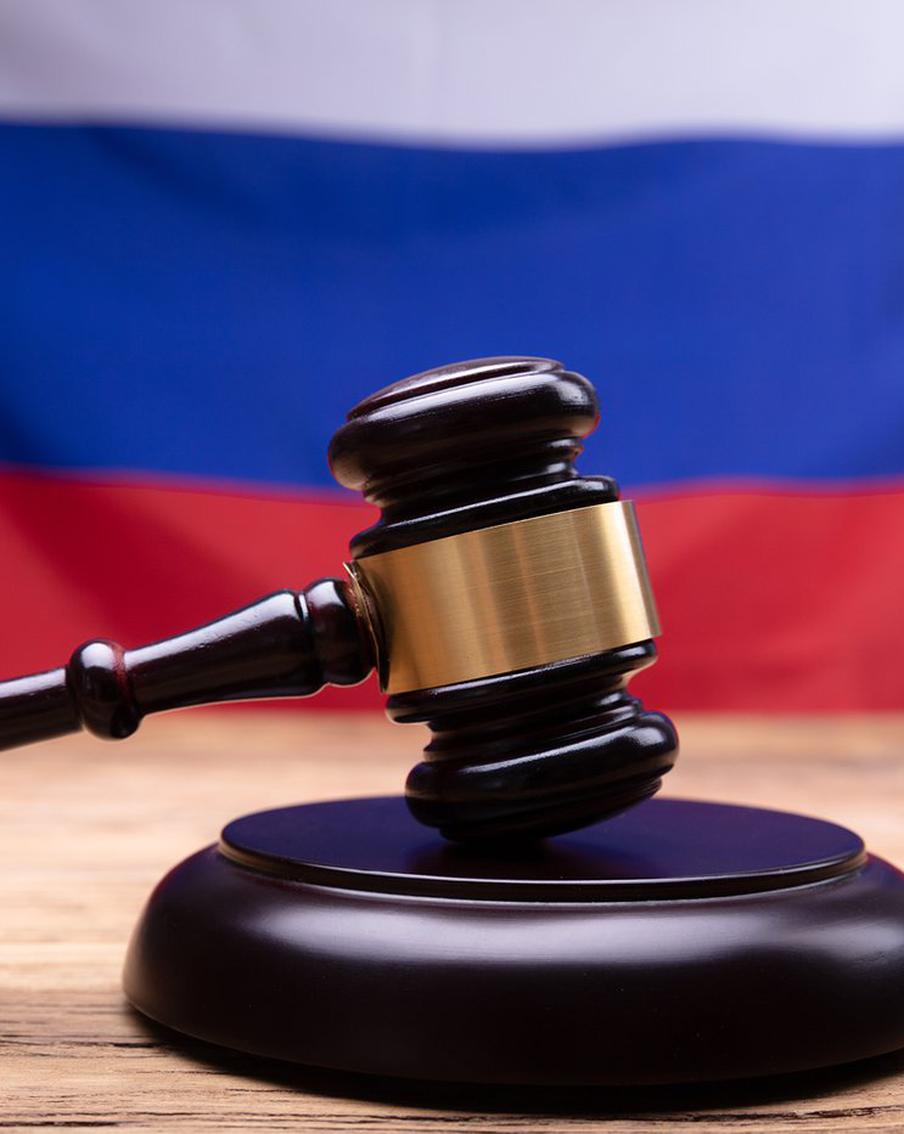 Суд в Москве заочно арестовал экс-советника офиса Зеленского Арестовича*