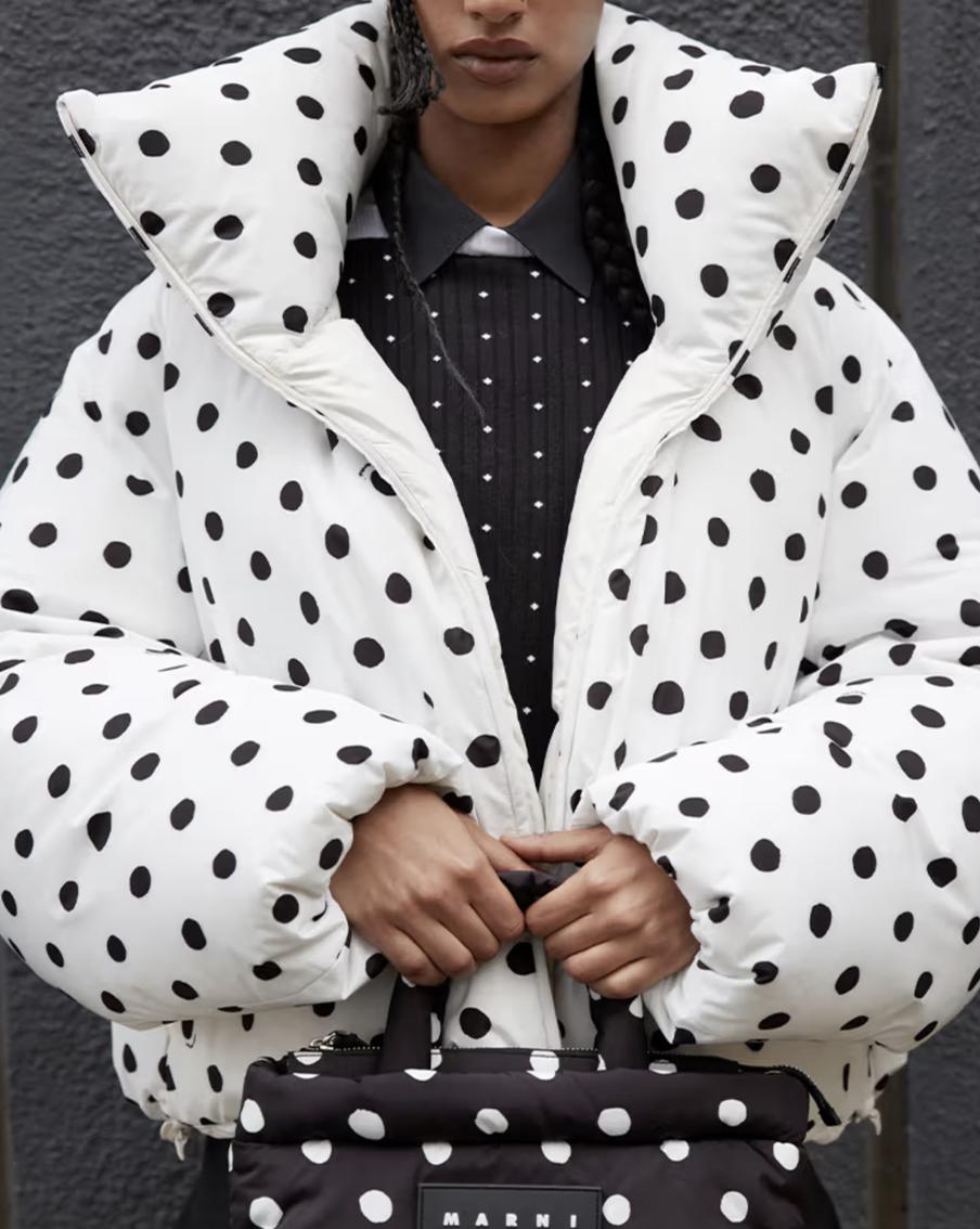 Клетка, турецкий огурец и акварель: главные принты 2024 года