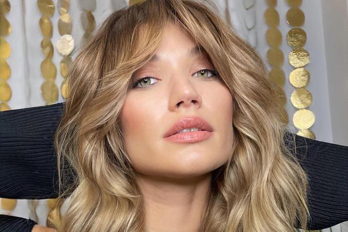 Пять романтичных укладок на свидание, которые легко создать своими руками