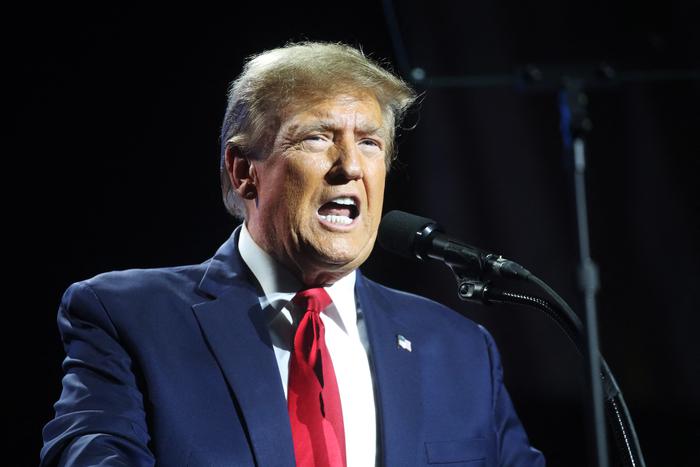 Трамп вновь раскритиковал президента Джо Байдена: причиной стала дееспособность действующего лидера США