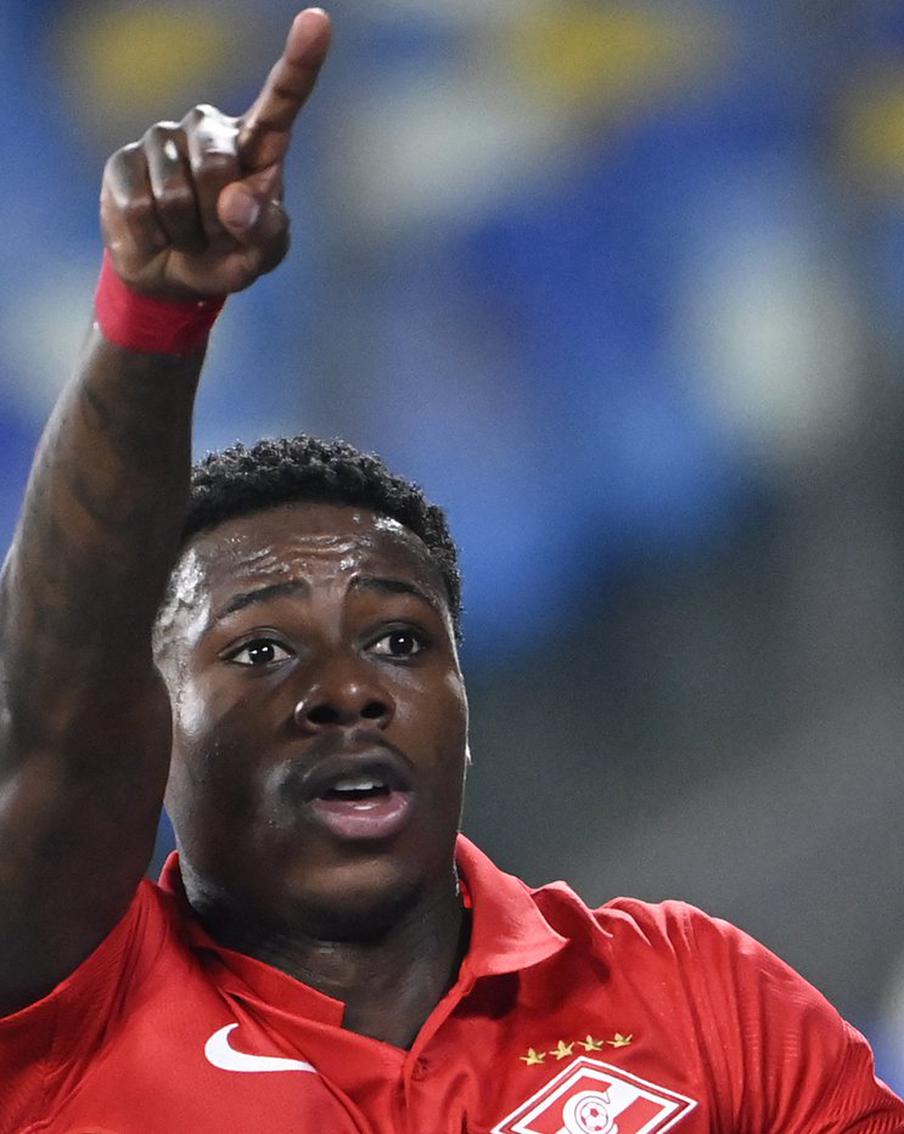 Суд Амстердама приговорил игрока московского "Спартака" к шести годам тюрьмы за контрабанду кокаина