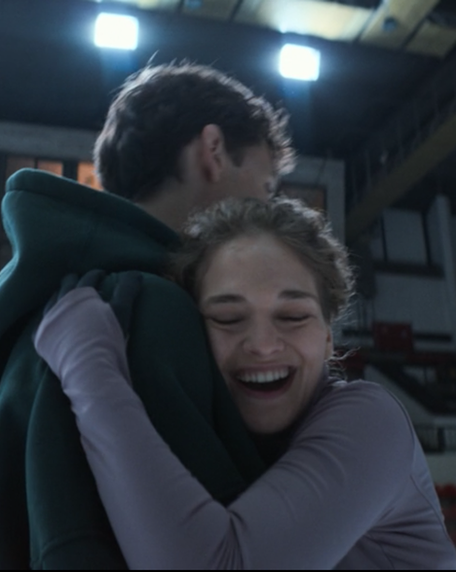 Лёд на Байкале снова трещит от любви, ссор и тренировок. В прокат вышел "Лёд 3" – продолжение драмы