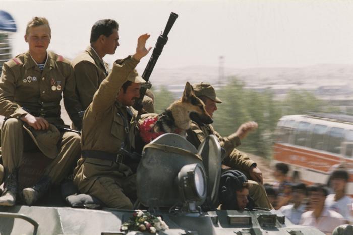 Фотограф Киселёв впервые услышал, как свистит пуля. 35 лет со дня вывода войск из Афганистана