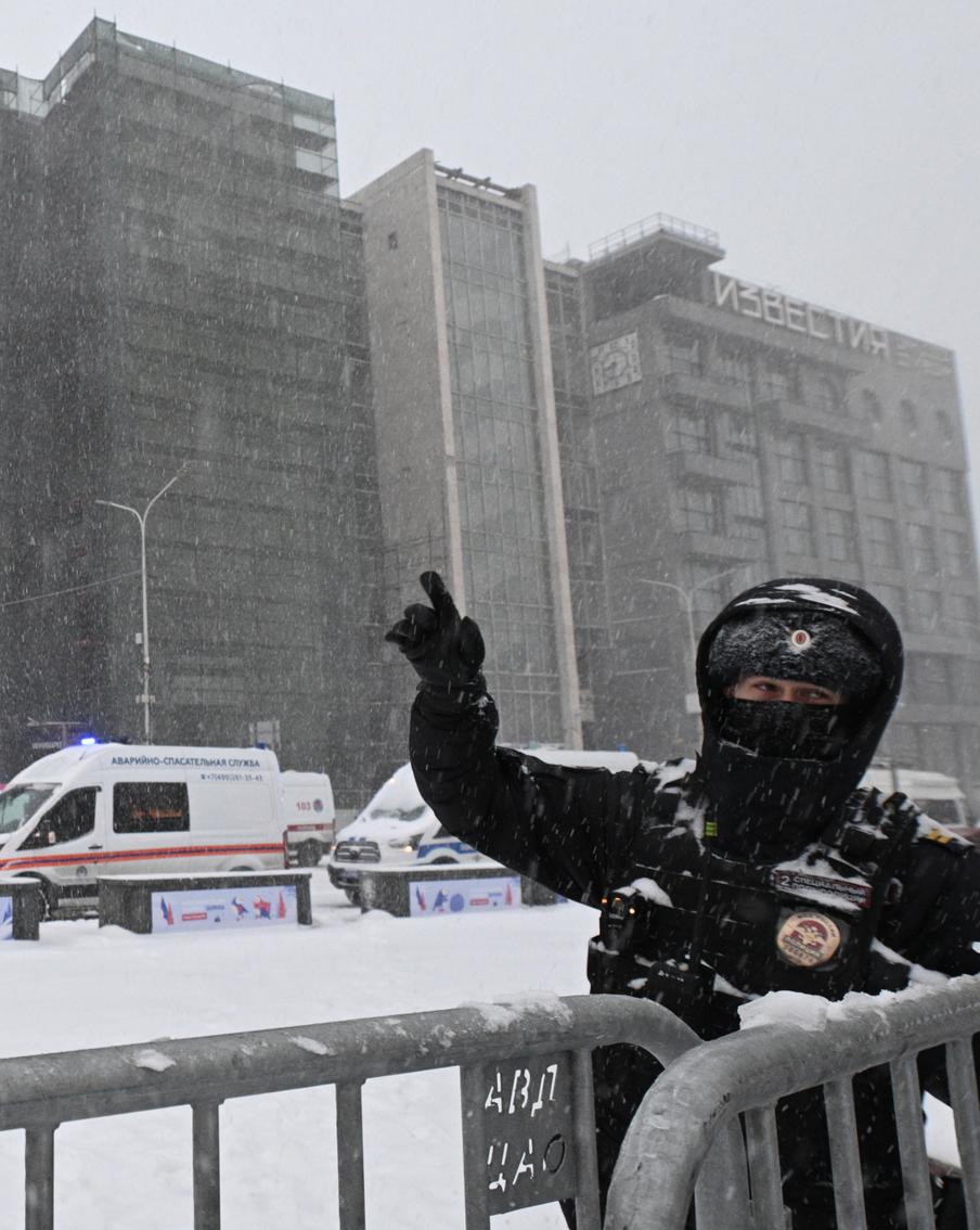 Пожар на Пушкинской площади в Москве окончательно потушили