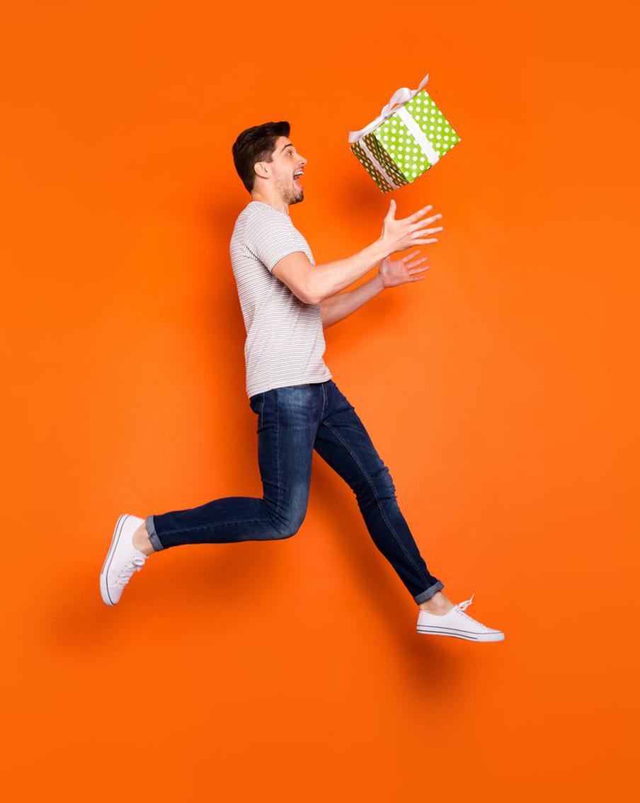 Только не носки: идеи для подарков на 23 Февраля