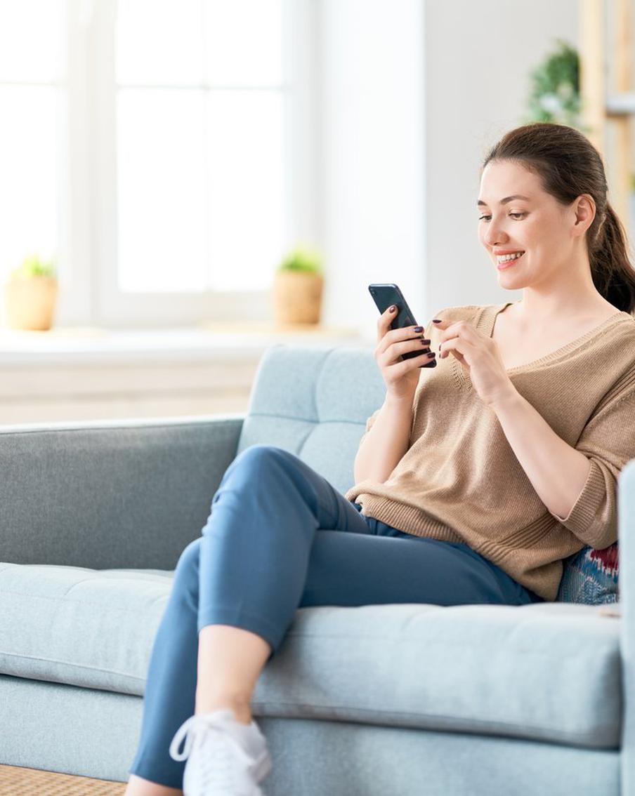 Фаббинг: что делать, если смартфон взял вас в плен