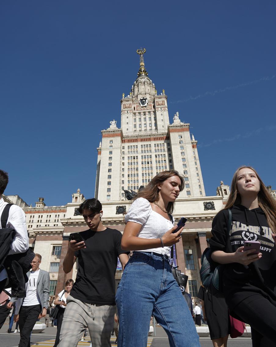 Минобрнауки рекомендует университетам выплачивать стипендии не ниже прожиточного минимума