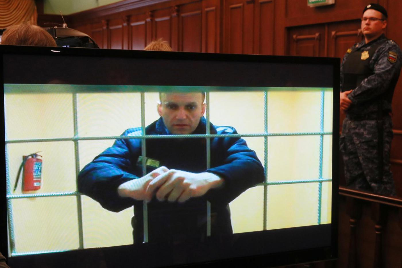 Следственный комитет России отреагировал на смерть Алексея Навального в колонии