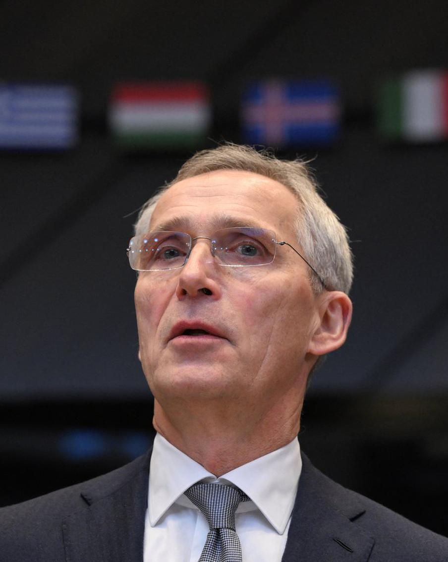 У НАТО есть проблемы с военными запасами стран-участниц. Это признал генсек организации