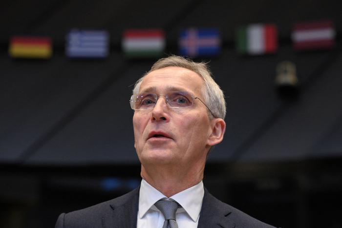 У НАТО есть проблемы с военными запасами стран-участниц. Это признал генсек организации