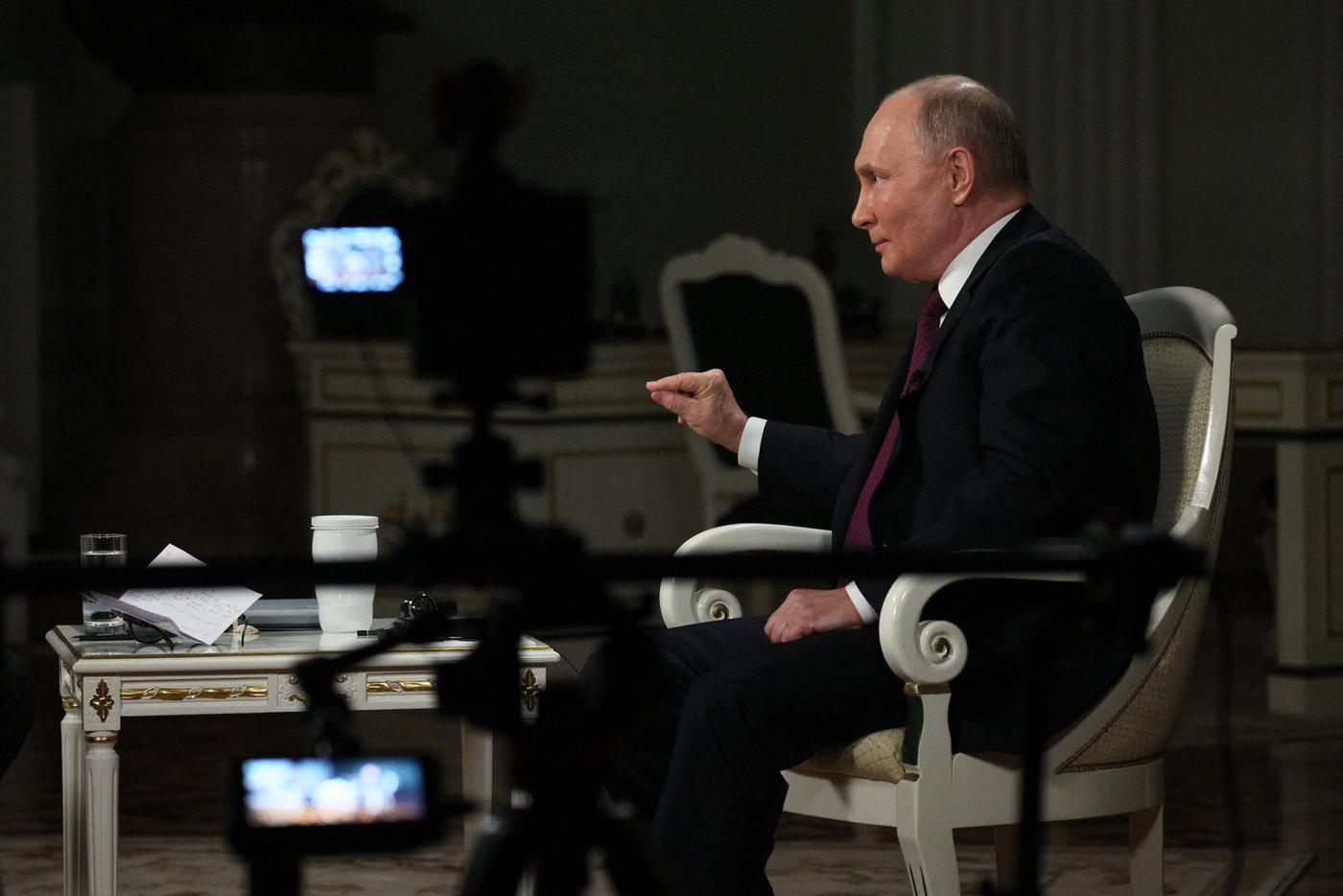 Путин объяснил ажиотаж вокруг интервью Карлсону желанием узнать правду