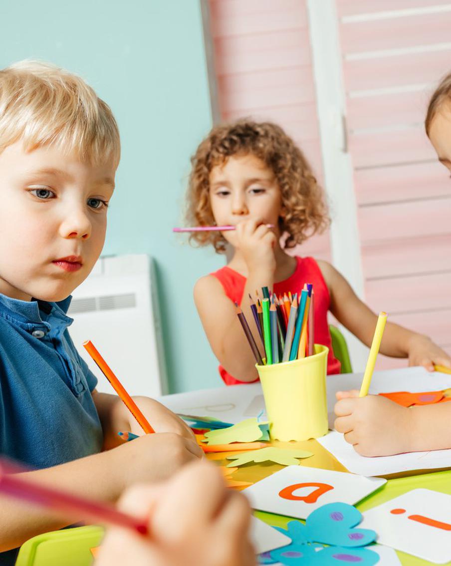 Даже малышам под силу изучение иностранного языка, если заниматься по правилам