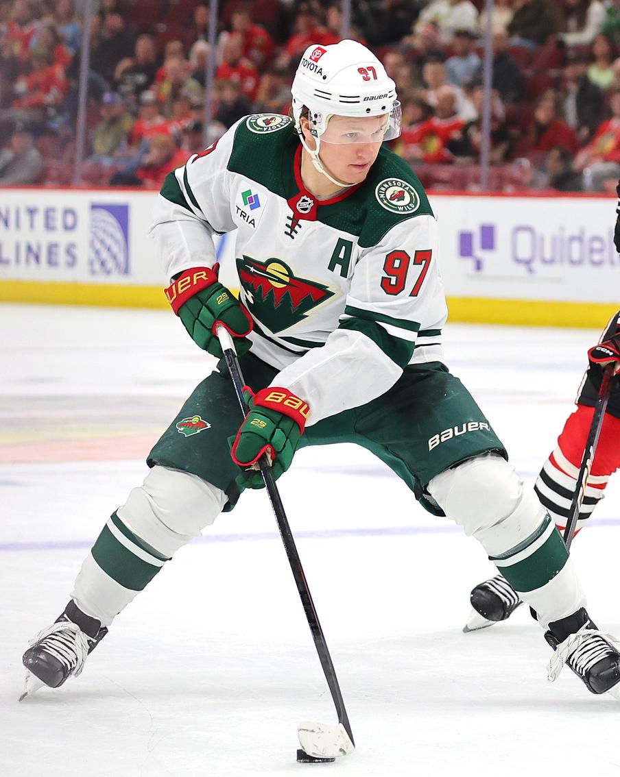 Россиянин Капризов стал героем матча с огромным количеством голов