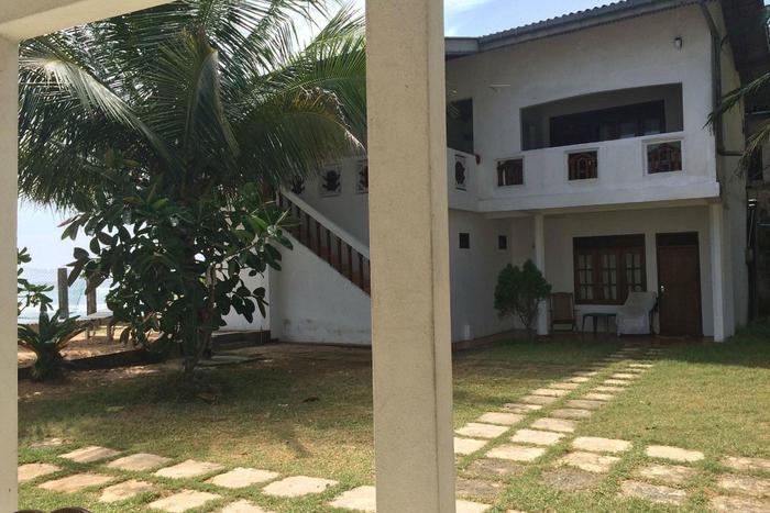 Страх и ненависть в Шри-Ланке: россиянки столкнулись с домогательствами на острове