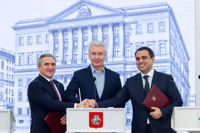 Собянин рассказал о развитии туристической отрасли Москвы, которая приняла в прошлом году ещё больше туристов