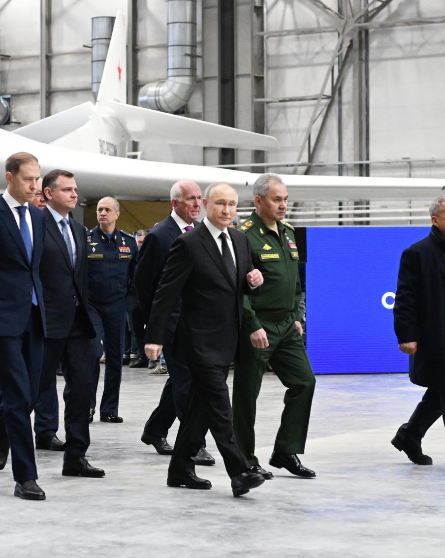 Путин совершил полёт на новом самолёте-ракетоносце... и он пополнит ряды ВКС РФ