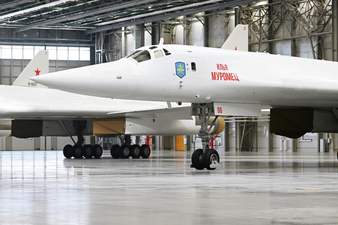 Модернизированные стратегические ракетоносцы Ту-160М