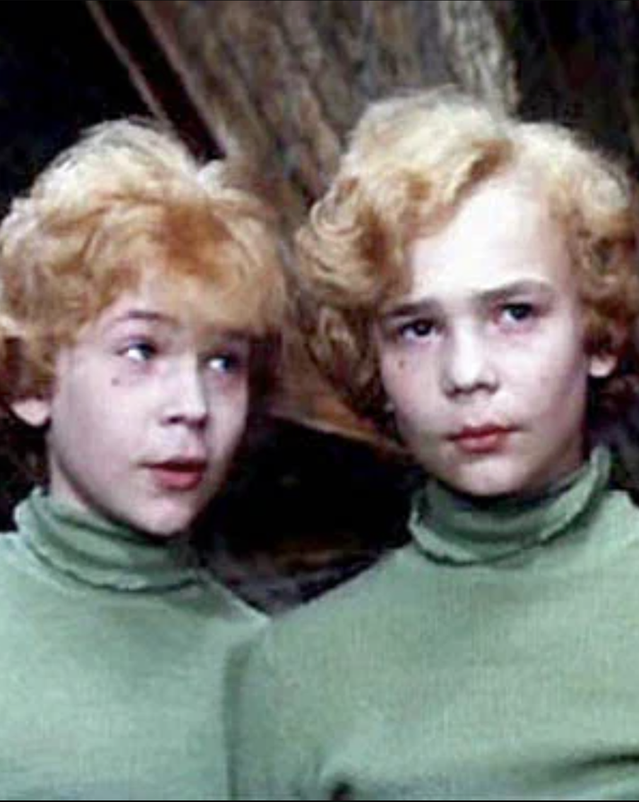 Классику о приключениях Электроника переснимут: сценарий напишет один из авторов "Слова пацана"