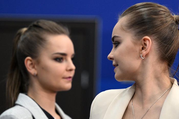 Знаменитые сёстры Аверины завершили карьеру в художественной гимнастике