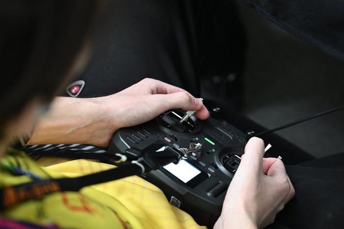 Туннельный синдром, сколиоз и геморрой: чем грозит бесконтрольное увлечение киберспортом