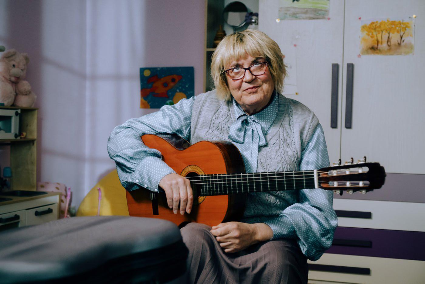 Юрий Стоянов в сериале "Артист с большой дороги"