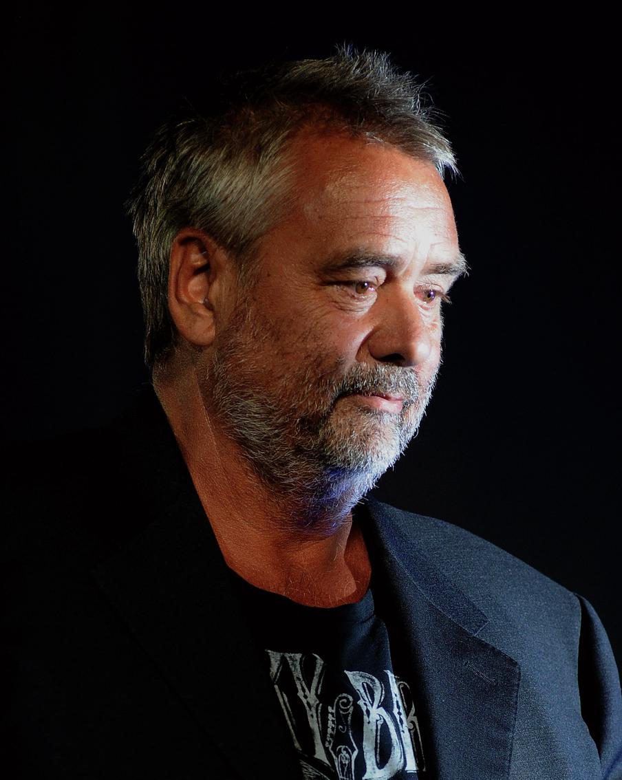 "Чем богаче ты становишься, тем больше у тебя семья": яркие цитаты Бессона, Бандераса и других звёзд