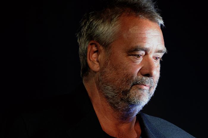 "Чем богаче ты становишься, тем больше у тебя семья": яркие цитаты Бессона, Бандераса и других звёзд