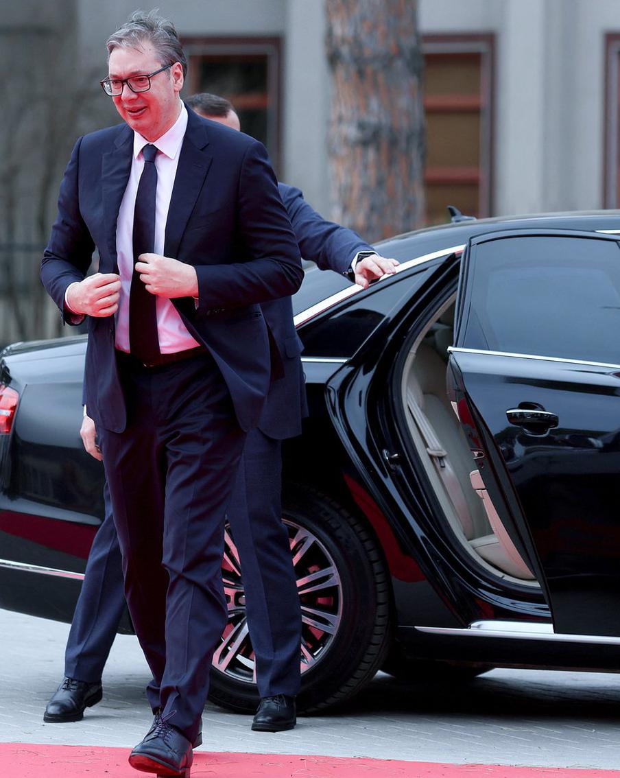 Вучич не исключил отправку западных войск на Украину