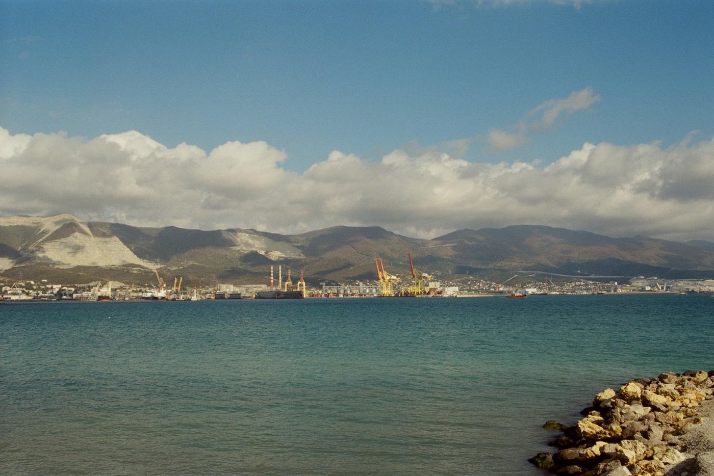 Виды Новороссийска.