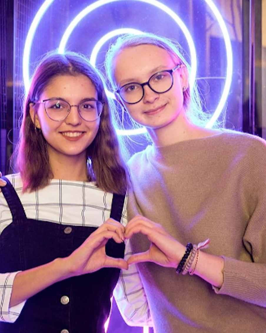 Город помогает молодым людям найти работу по душе, развиваться профессионально и творчески